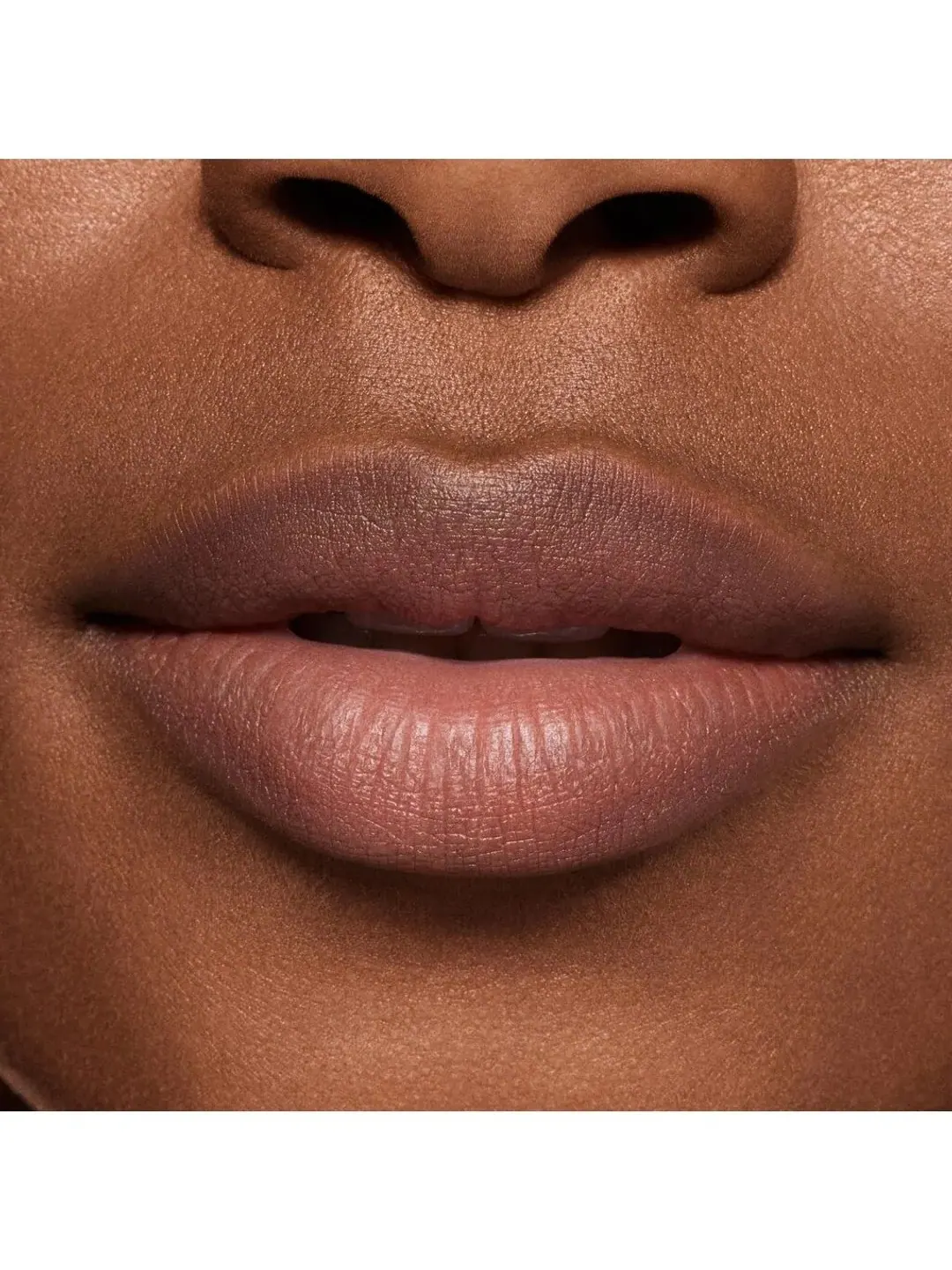 Губная помада MAC Powder Kiss Hazy Matte, Taken, 3.5 г — изображение 5 из 7