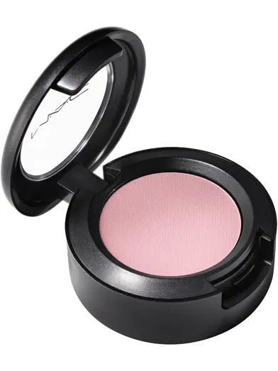 Тени для век MAC Matte, yogurt — изображение 3 из 7