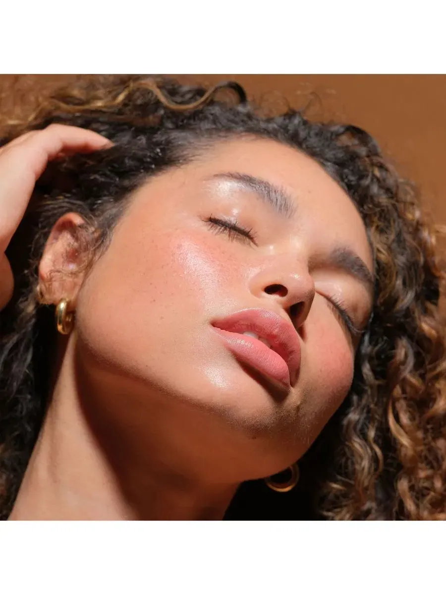 Хайлайтер кремовый Champagne Rosé Luminizer RMS Beauty, Champagne Rosé — изображение 6 из 9