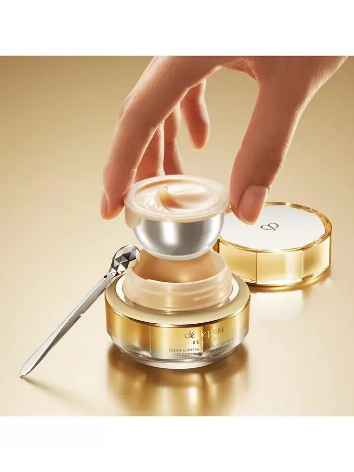 Крем для лица SPF CLE DE PEAU Улучшающий для контура глаз Supreme Refill Clé De Beauté — изображение 3 из 5