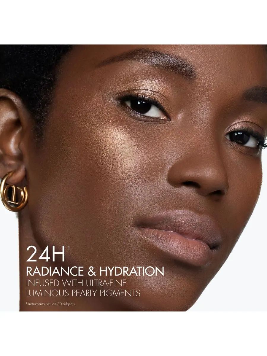 Жидкий хайлайтер Forever Glow Maximizer Longwear DIOR, цвет bronze - a blush bronze — изображение 7 из 10