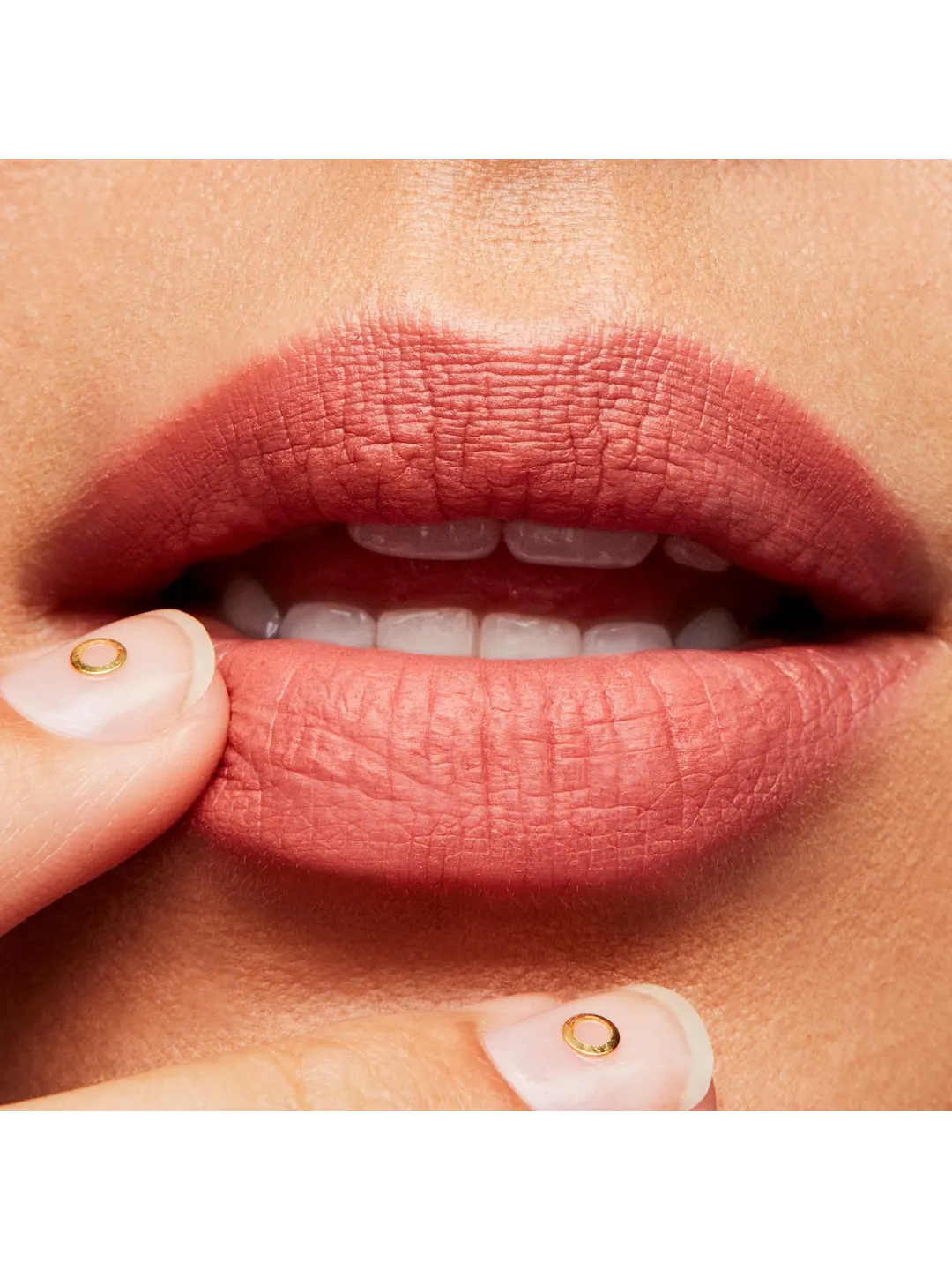 Губная помада MAC Retro Matte, Runway Hit, 3 г — изображение 3 из 6