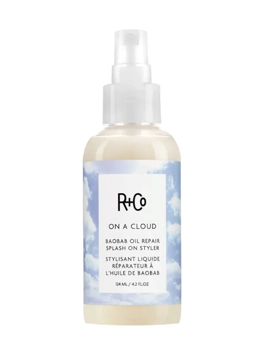 R+Co Спрей-укладчик On A Cloud Baobab Oil Repair Splash On Styler Spray, 4.2 унции — изображение 1 из 5