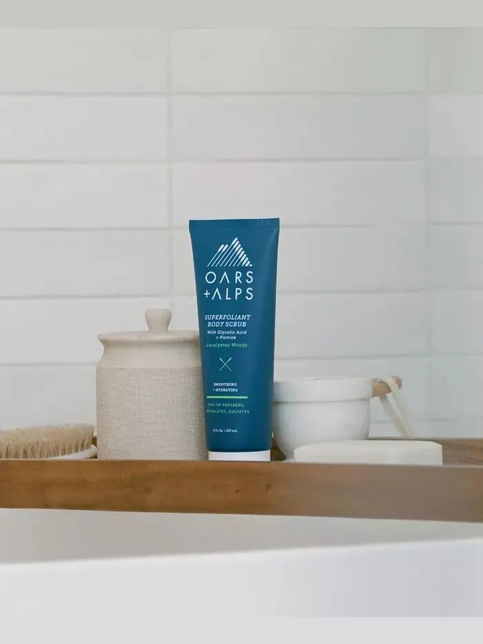 Скраб для тела Superfoliant, 8 унций Oars + Alps — изображение 3 из 8