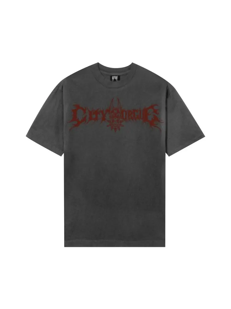 Футболка Revenge Metal Tour Tee — красный