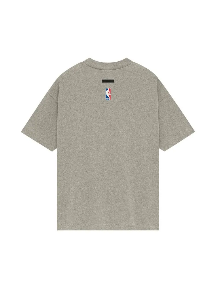 Футболка Fear of God Essentials Grizzlies Tee, Warm Heather — изображение 2 из 2, серый