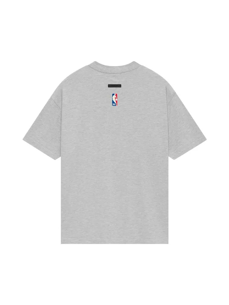Футболка Fear of God Essentials x NBA Knicks Tee — изображение 2 из 2, этер