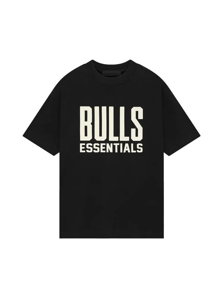 Футболка Fear of God Essentials x NBA Bulls Tee — изображение 1 из 2, черный
