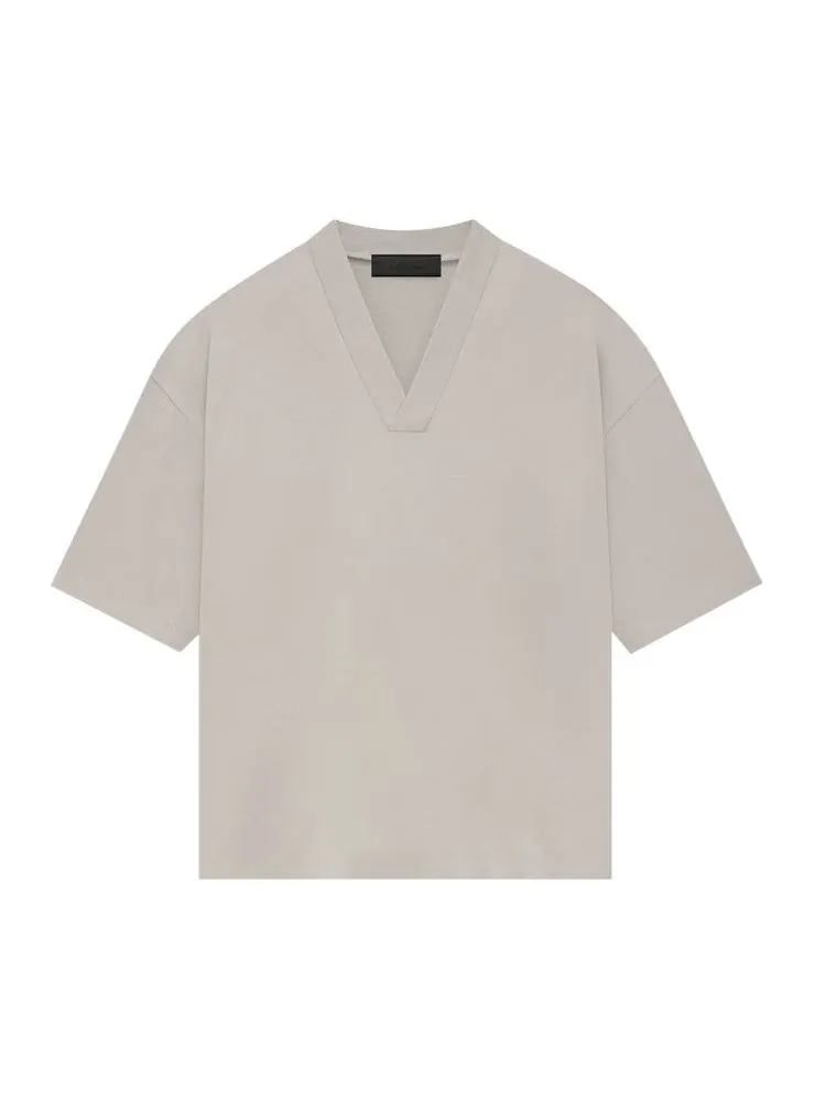 Топ Fear of God Essentials V-Neck — изображение 1 из 2, серебристый
