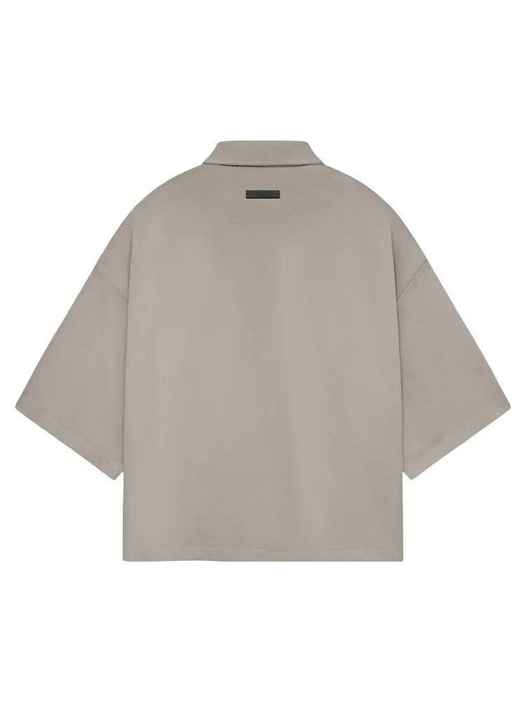 Поло Fear of God Essentials Pique Cropped Polo — изображение 2 из 2, серый