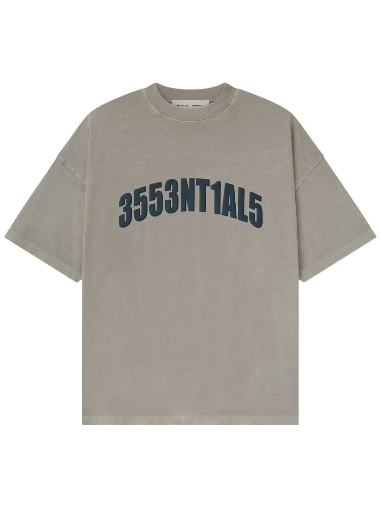 Футболка Fear of God Essentials New York 90s — изображение 1 из 3, серый