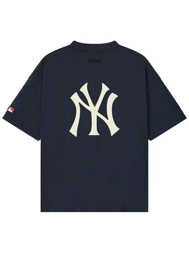 Футболка Fear of God Essentials Yankees 90-х годов — изображение 2 из 2, черный