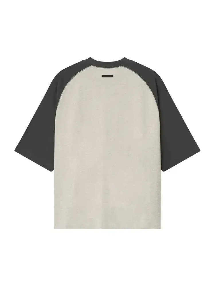 Футболка Fear of God Essentials Signature — изображение 2 из 2, серый