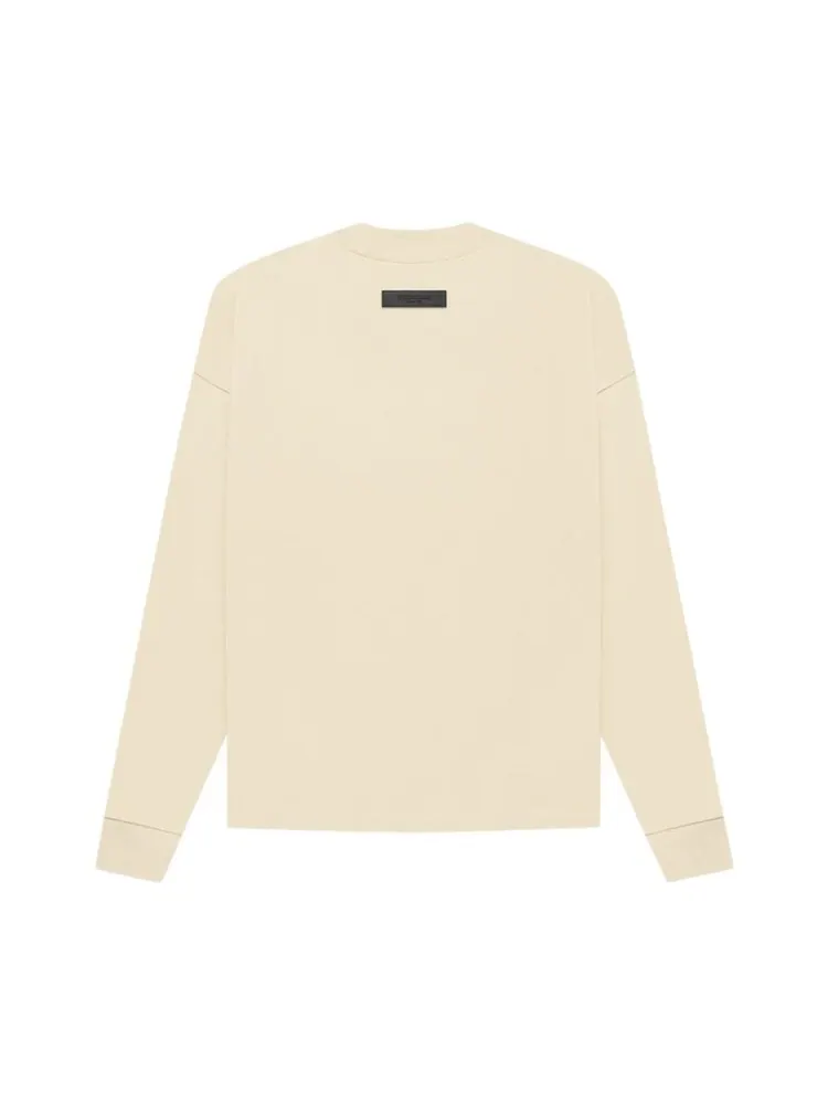 Лонгслив Fear of God Essentials Long-Sleeve Tee 'Eggshell' — изображение 2 из 2, белый