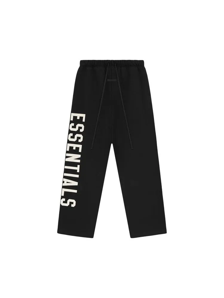 Спортивные брюки Fear of God Essentials Fleece Relaxed Sweatpant — изображение 1 из 2, черный