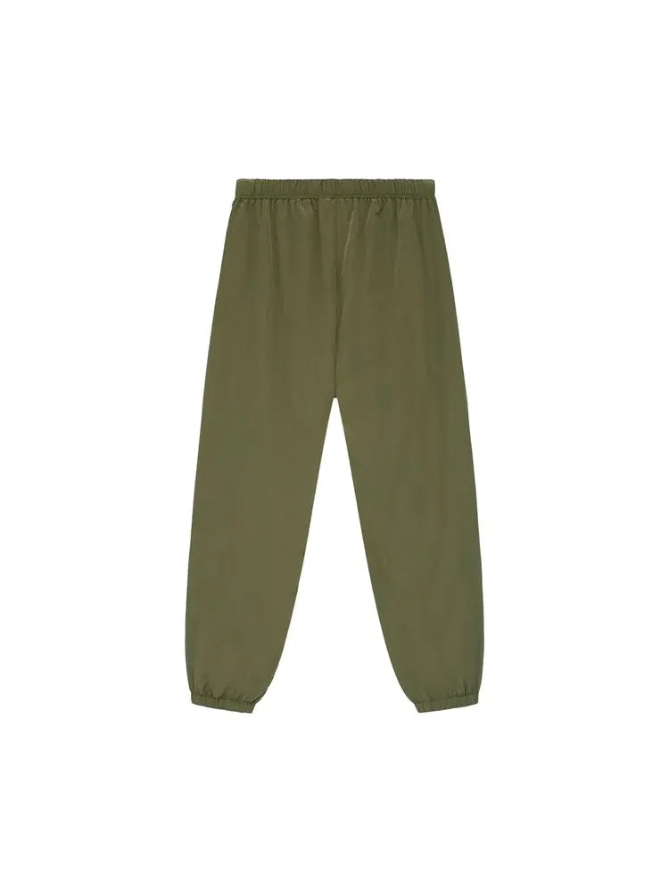 Брюки Fear of God Essentials Ripstop Track Pant — изображение 2 из 2, оливковый