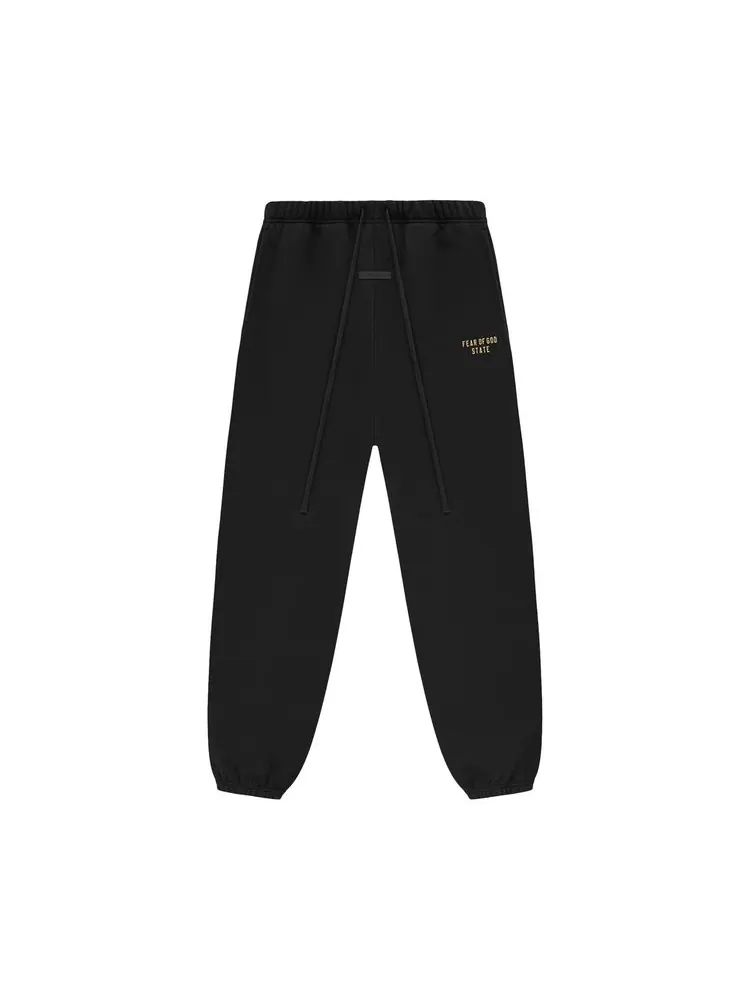Спортивные брюки Fear of God Essentials Fleece Sweatpant Black — изображение 1 из 2, черный