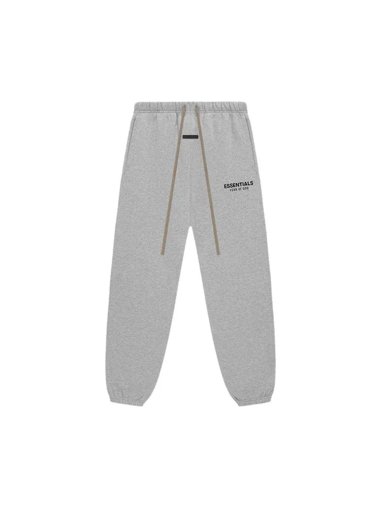 Спортивные брюки Fear of God Essentials Fleece Sweatpant — изображение 1 из 2, светлый серый