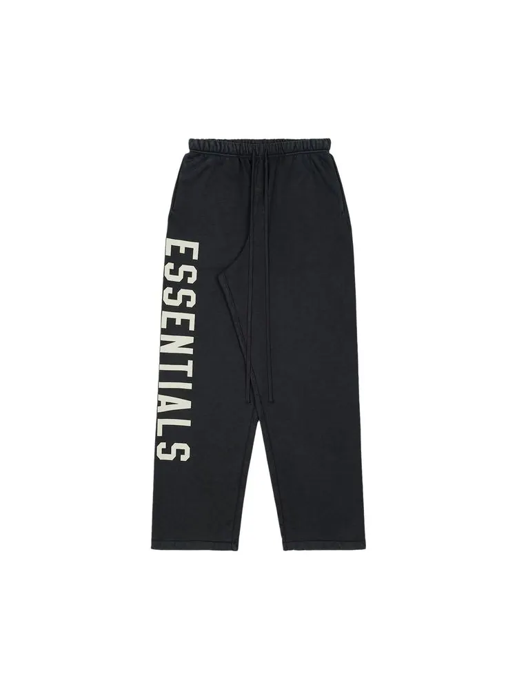 Спортивные брюки Fear of God Essentials Heavy Fleece Relaxed Sweatpants 'Black' — изображение 1 из 2, черный
