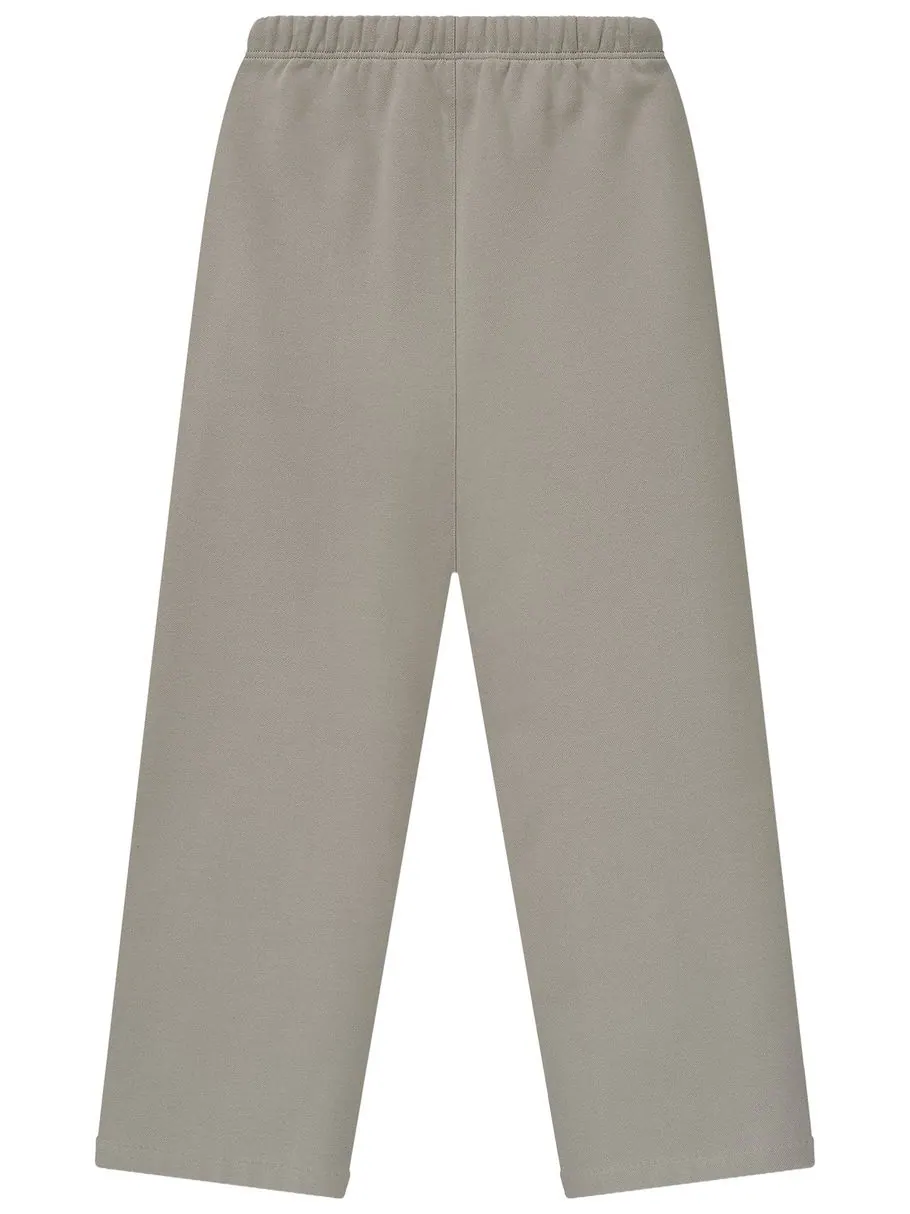 Спортивные штаны Fear of God Essentials Lounge Sweatpant — изображение 2 из 2, серый