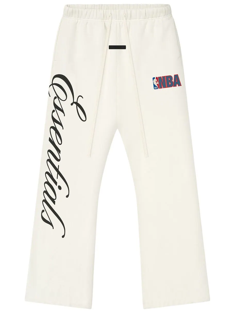 Спортивные штаны Fear of God Essentials NBA Flare — изображение 1 из 2, бежевый