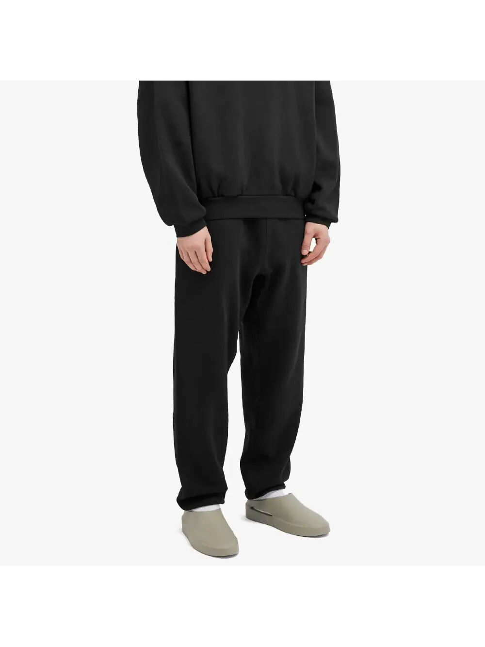 Fear of God Essentials Весенние спортивные брюки — изображение 2 из 4, черный