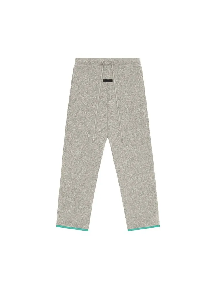 Брюки Fear Of God Essentials Fear of God Essentials Polar Fleece Pant — изображение 1 из 2, серый