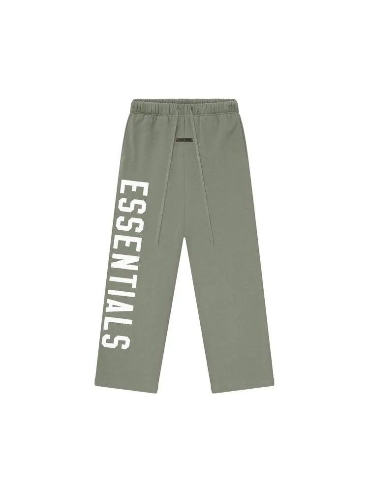 Спортивные брюки Fear of God Essentials Lounge Sweatpants — изображение 1 из 3, мох