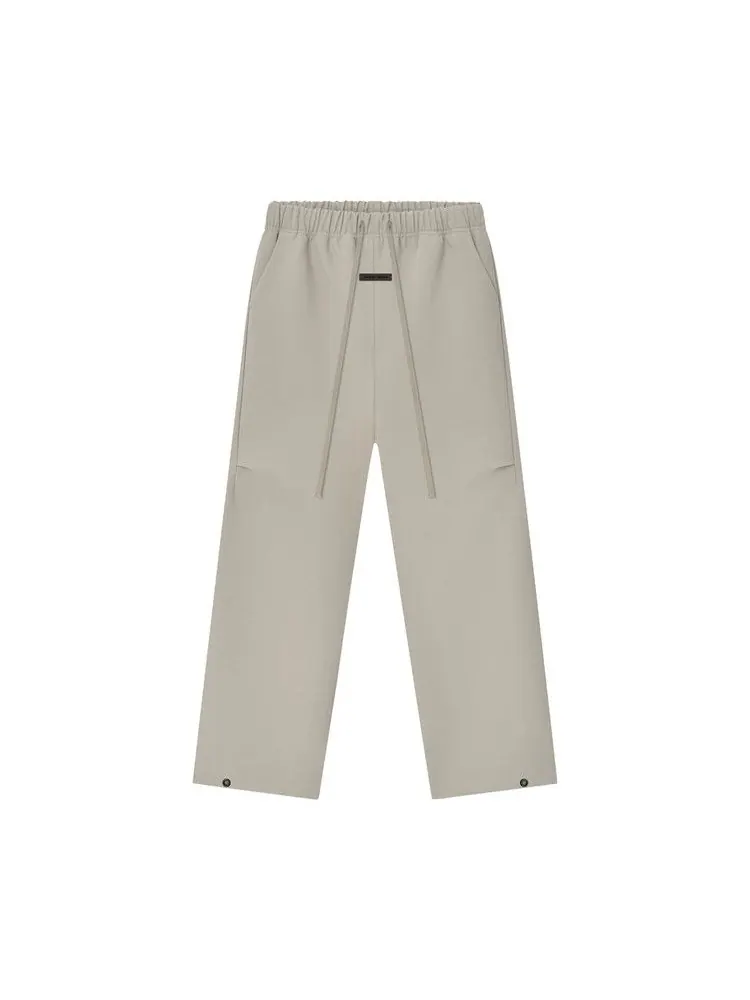 Брюки Fear of God Essentials Bonded Canvas Work Pant — изображение 1 из 2, древесный