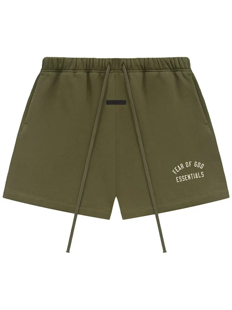 Шорты Fear of God Essentials Fleece Soccer Short 'Military' — изображение 1 из 2, оливковый