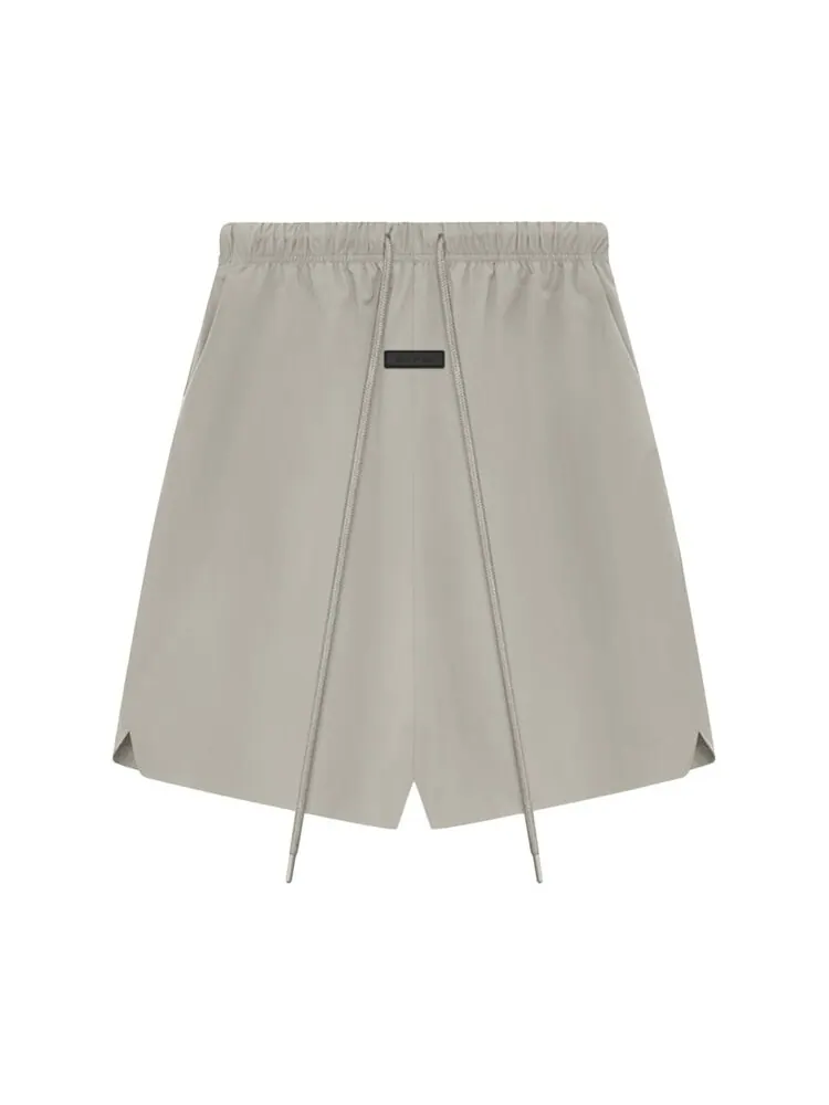 Шорты Fear Of God Essentials Fear of God Essentials Nyon Relaxed Shorts — изображение 1 из 2, серый