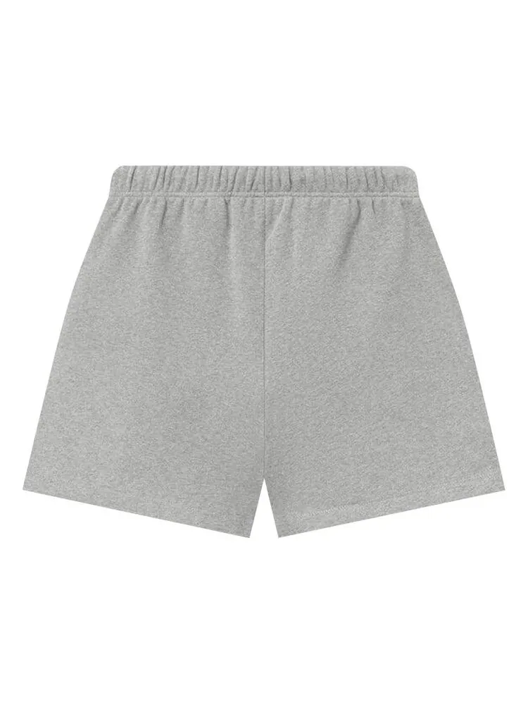 Спортивные шорты Fear of God Essentials Classic Fleece Sweatshort, Concrete Heather — изображение 2 из 3, серый