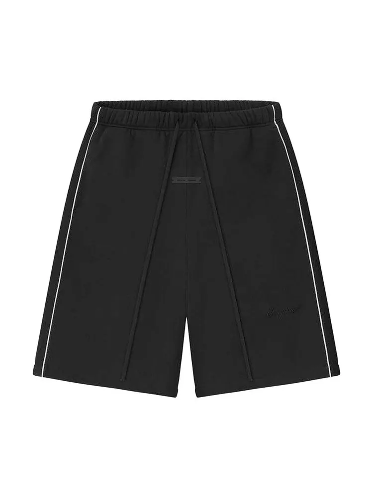 Спортивные шорты Fear of God Essentials Relaxed Fleece Sweatshort With Piping — изображение 1 из 3, черный/белый