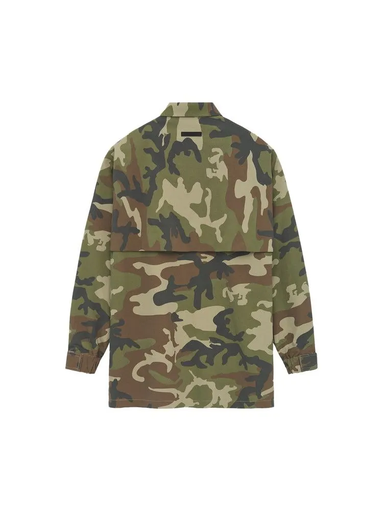 Рубашка Fear of God Essentials Military Nylon Overshirt, Woodland Camo — изображение 2 из 2, мульти