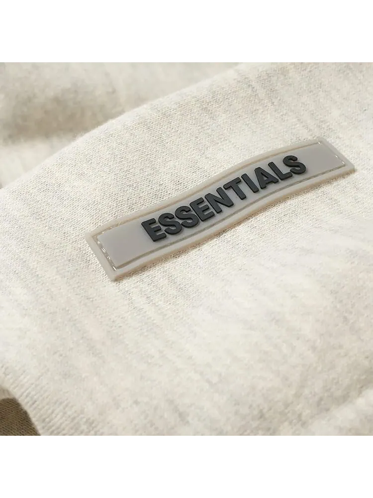 Худи Fear of God Essentials Hoodie 'Oatmeal' — изображение 2 из 2, загар