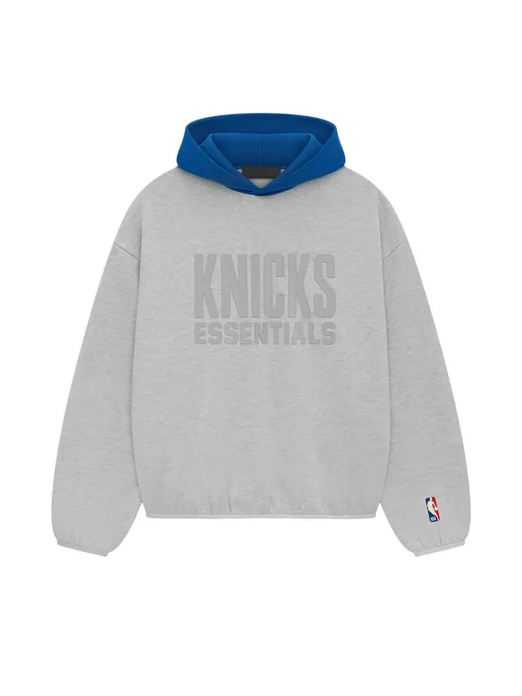 Худи Fear of God Essentials x NBA Knicks Hoodie Light Heather — изображение 1 из 2, серый