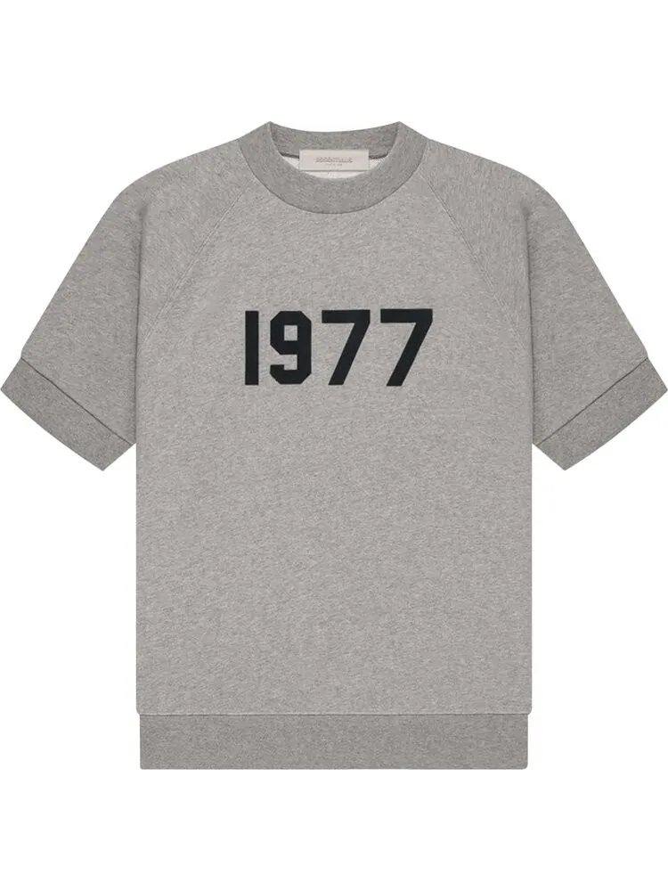 Футболка Fear of God Essentials Short-Sleeve Sweatshirt 'Dark Oatmeal' — изображение 1 из 2, серый