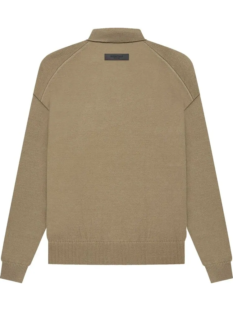 Лонгслив Fear of God Essentials Knit Long-Sleeve Polo 'Oak' — изображение 2 из 2, зеленый