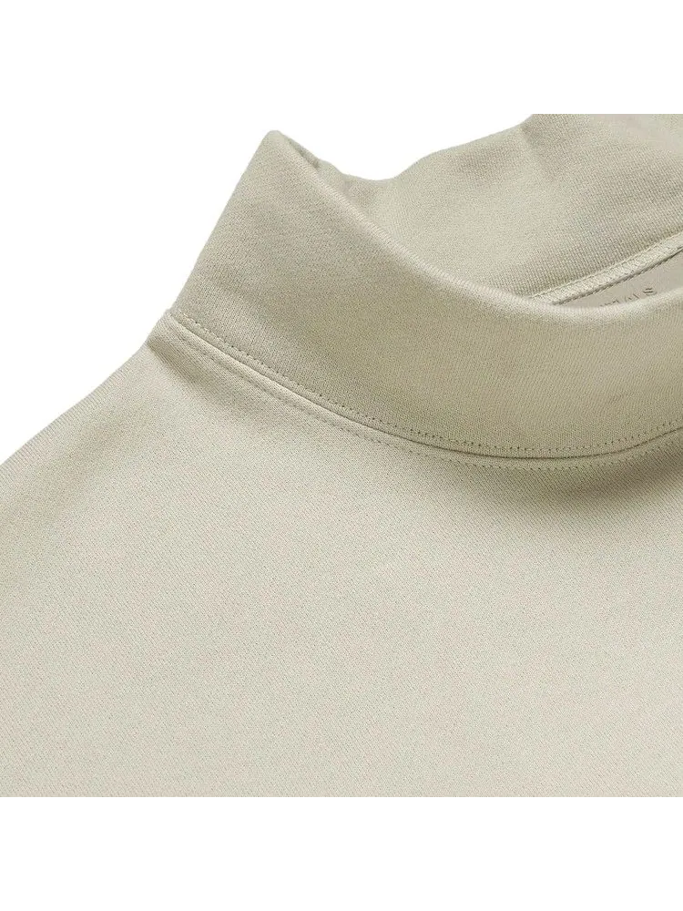 Топ Fear of God Essentials Essentials Mockneck — изображение 2 из 3, пшеница