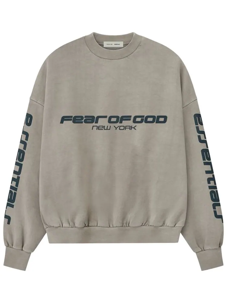 Укороченная свободная толстовка из плотного флиса Fear of God Essentials — изображение 1 из 2, серый