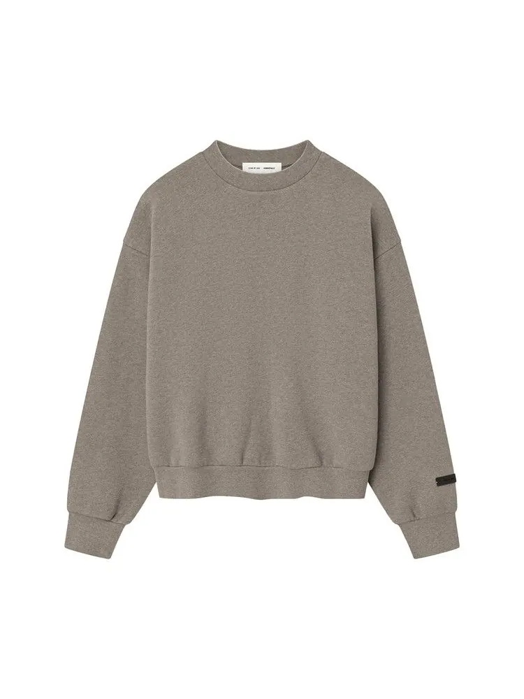 Свитер Fear of God Essentials Classic Fleece Crewneck, Homestead Heather — изображение 1 из 2, бежевый