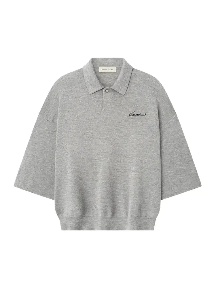 Поло Fear of God Essentials Signature Quarter Sleeve 90 — изображение 1 из 2, серый