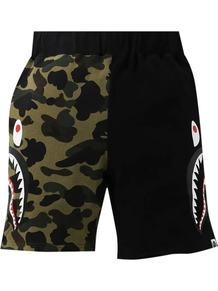 Шорты BAPE 1st Camo Half Side Shark Sweat Shorts 'Green' — изображение 1 из 1, зеленый