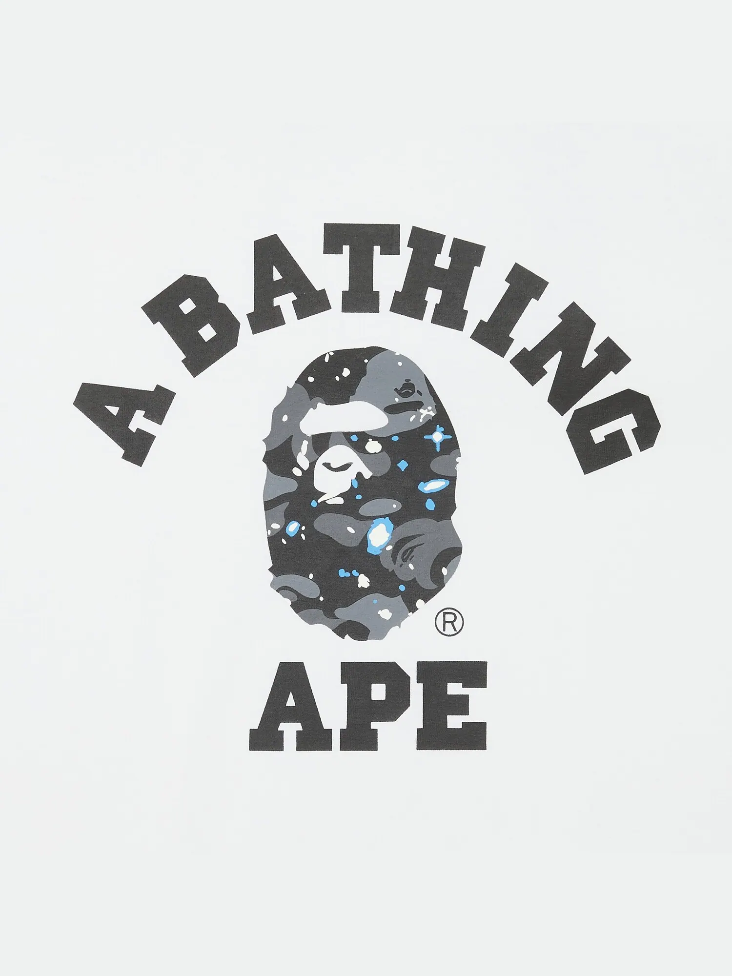 Футболка колледжа с космическим камуфляжем BAPE — изображение 3 из 3, белый