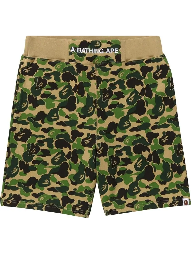 Шорты BAPE ABC Camo Sweatshorts 'Green' — изображение 1 из 2, зеленый