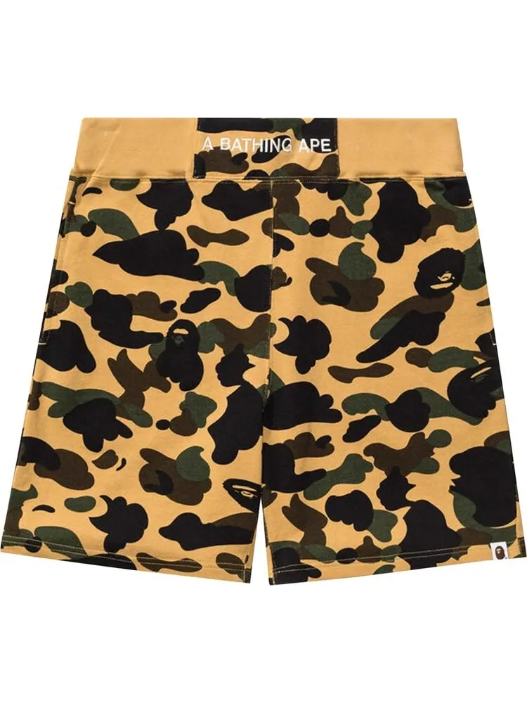 Спортивные шорты BAPE 1st Camo Sweatshorts 'Yellow' — изображение 1 из 2, желтый