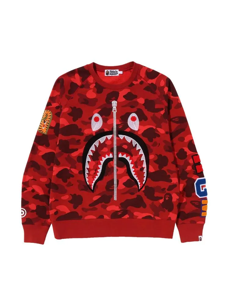 Толстовка BAPE Color Camo Embroidery Shark Crewneck 'Red' — изображение 1 из 1, красный