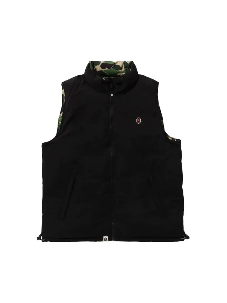 Жилет BAPE ABC Camo Reversible Down Vest — изображение 2 из 2, зеленый