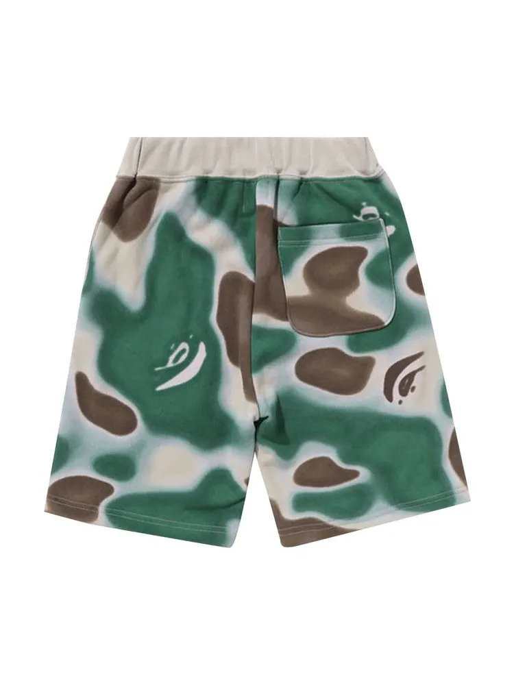 Шорты BAPE Kids Liquid Camo Shark Sweatshorts 'Olive Drab' — изображение 2 из 2, зеленый