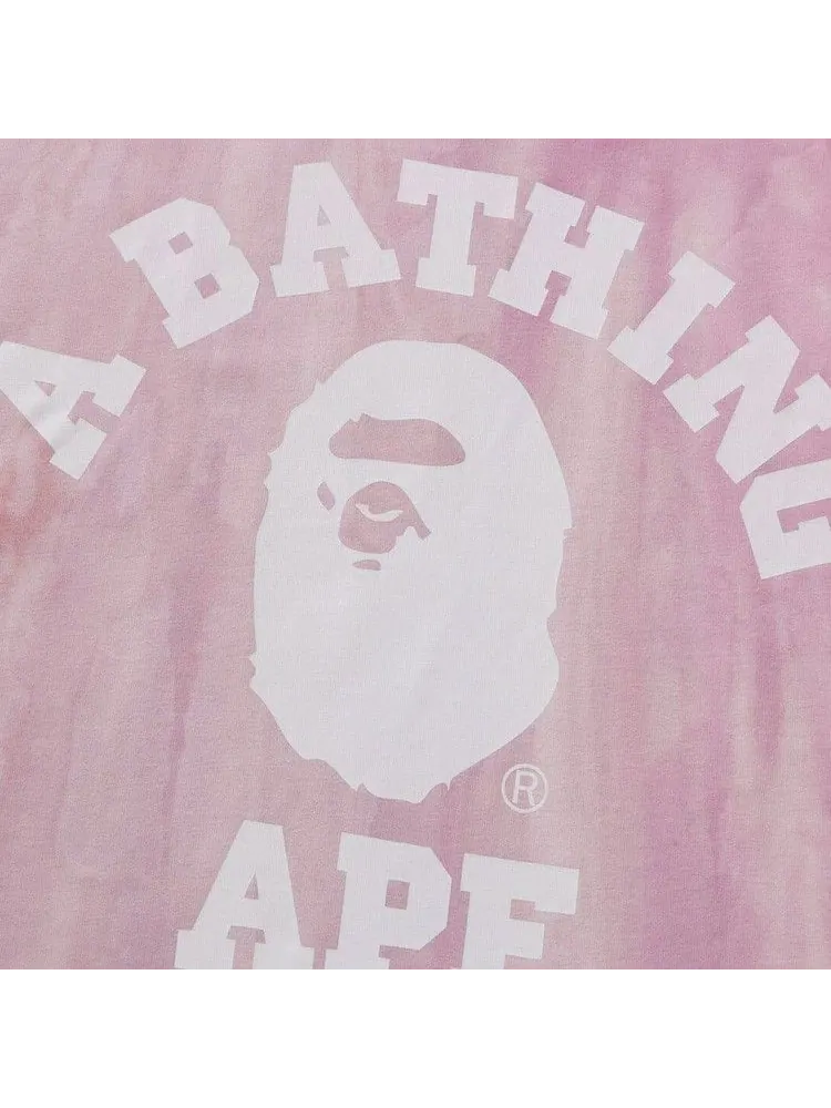 Футболка BAPE Ice Dye College Relaxed Fit Tee — изображение 3 из 3, розовый